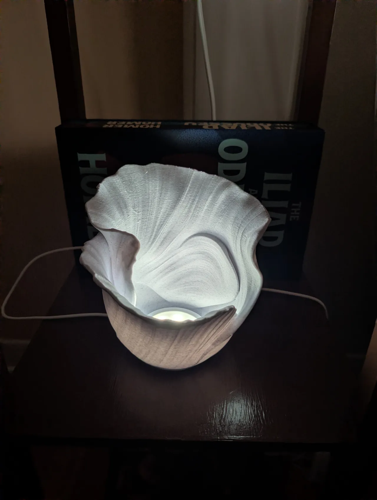 Vase with LED 001 hole view 2