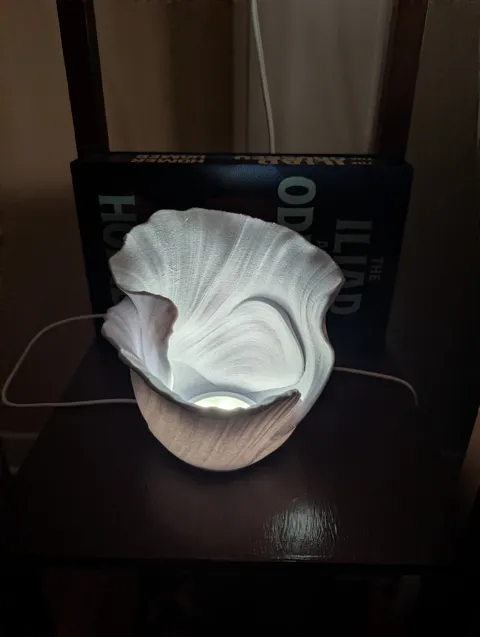 Vase with LED 001 hole view 2