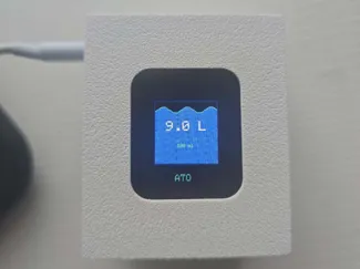 1,69" and ESP32s3 mini housing