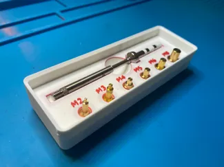 TS 100 CNC KITCHENS heat insert - multicolor