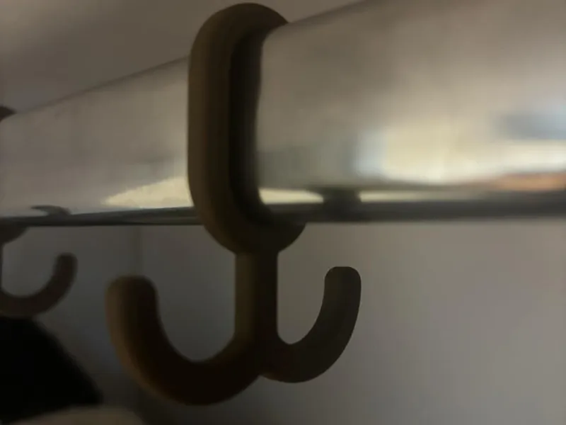 Wardrobe hook