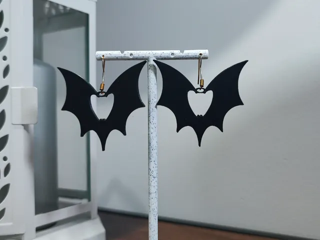 Aretes Bat-Morder al Corazón