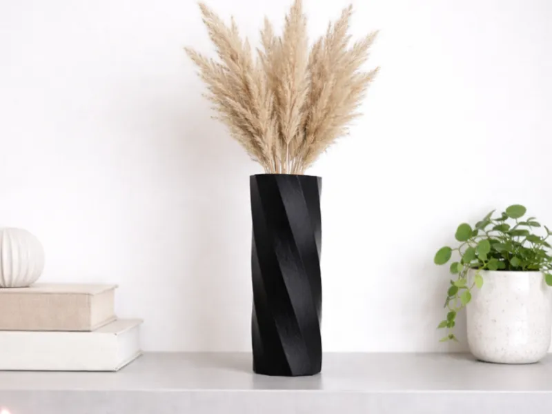 Twisted Tube Vase 