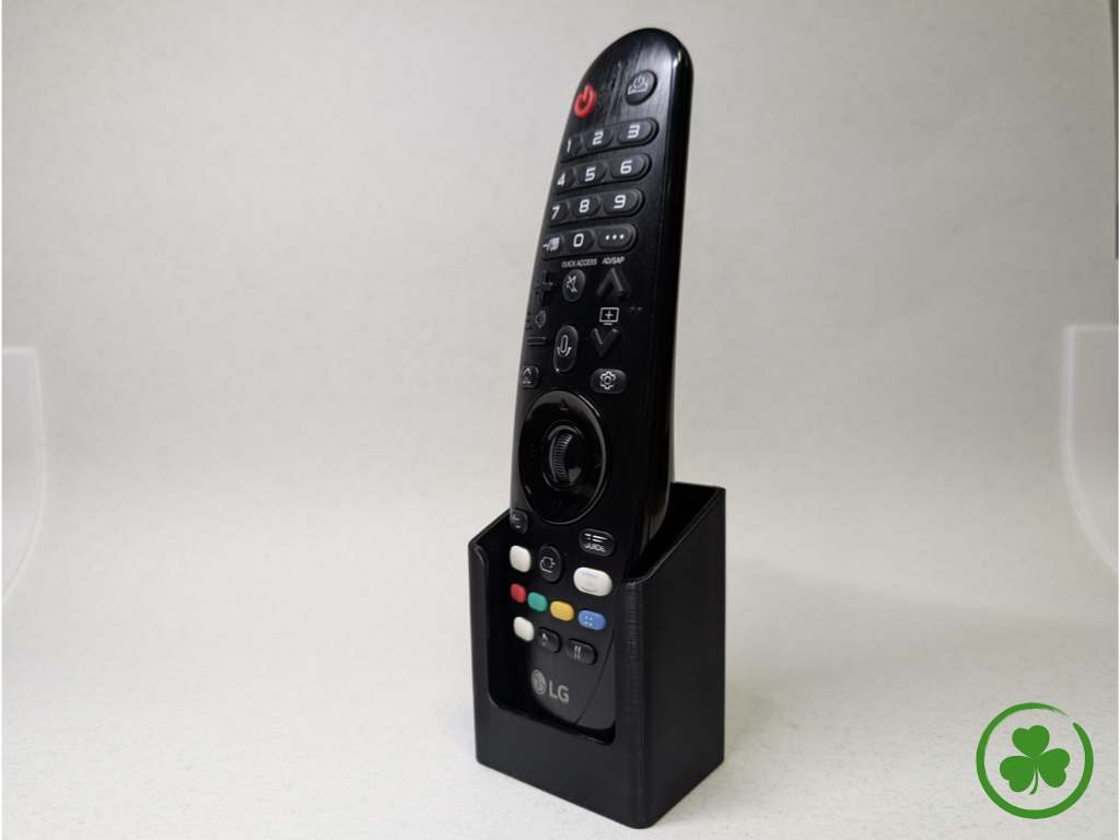 Miniatura 1 do modelo 3D Parametric Remote Holder - Screw Mount