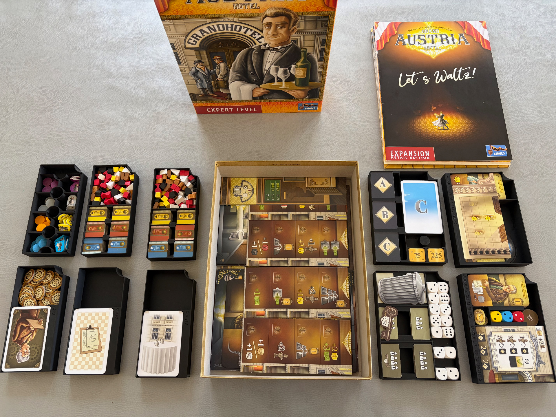 Grand Austria Hotel +Let's Waltz Board Game Insert