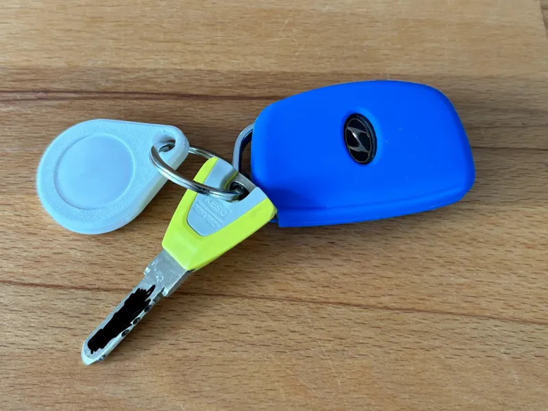 TPU Air Tag Key Chain Holder