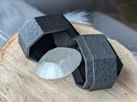 Boîte cadeau morceau de charbon (low poly) — photo 8