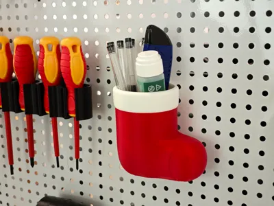 Ikea Skadis cave board with Christmas socks/洞洞板圣诞袜