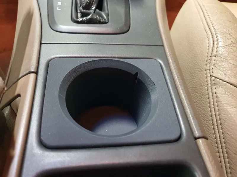 Volvo v70 2 - P2 - ashtray cupholder