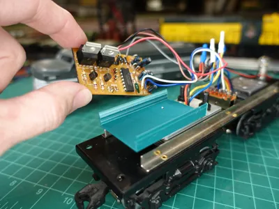 Lionel E-unit pcb circuit board holder