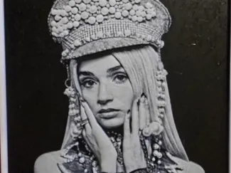 Poppy - Am I A Girl? - Album Art