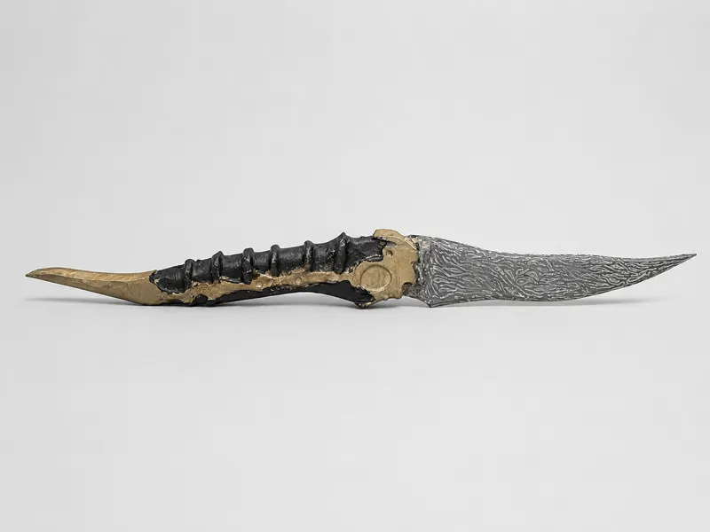 aryas dagger