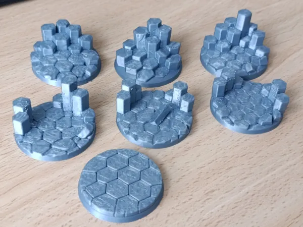 https://makerworld.bblmw.com/makerworld/model/US7724507a9fedb/design/2025-12-12_944635a4b6327.jpg