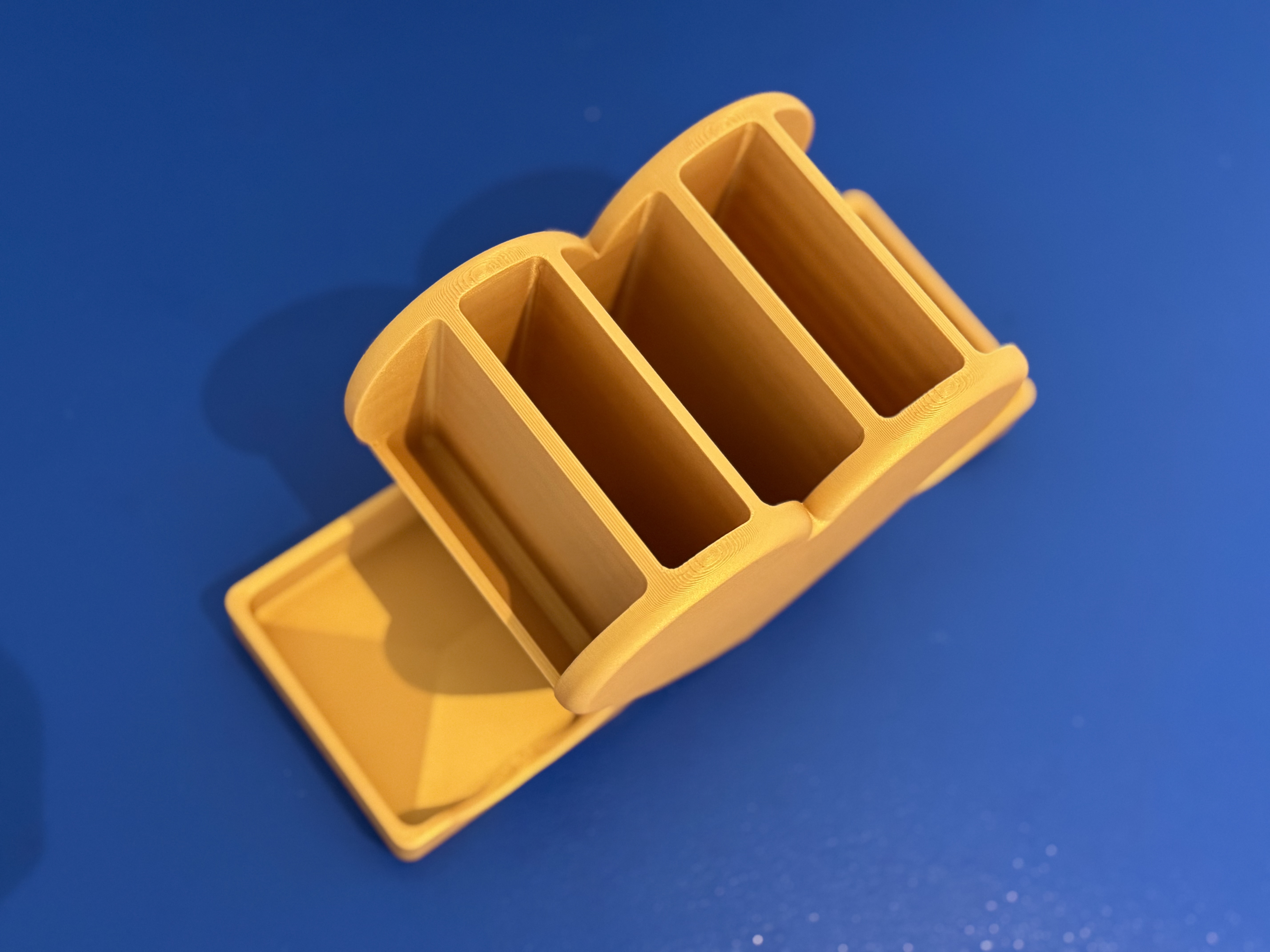 3D модель LoveStation Organizer — 3D-друкований органайзер у формі серця | Подарунок для неї — 3D друк Львів