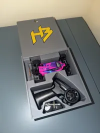 Box with no handle