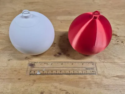 Christmas Tree Ornament - Simple Ball