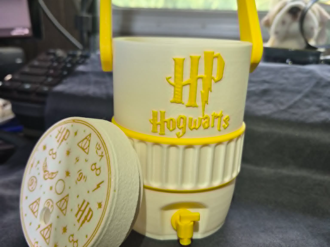 HP Can Coozie