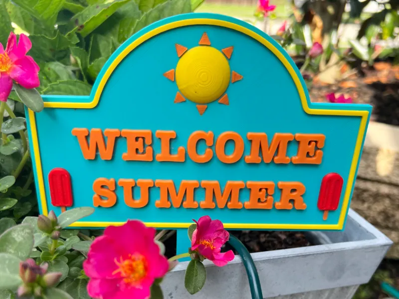 WELCOME SUMMER SIGN