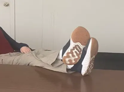 PIVOT 2 MID