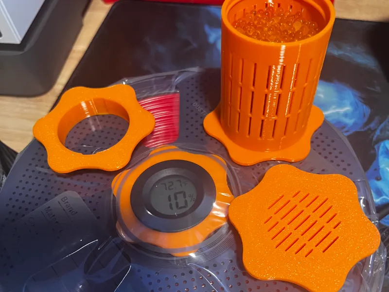 Spool Weight Silica Holder with hydrometer slot