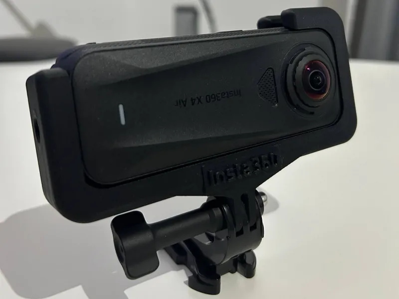 Horizontal mount (Insta360 X4 air)