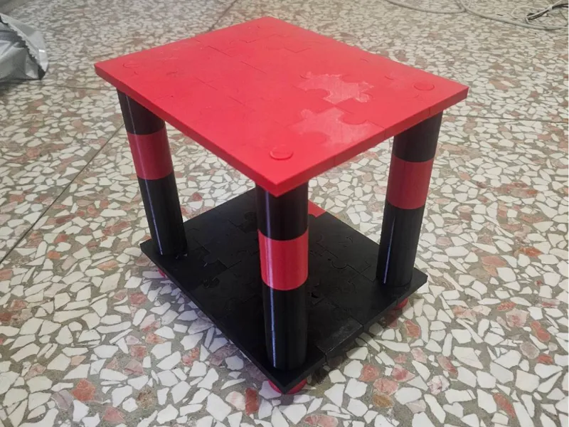可拼裝大小的拼圖板凳