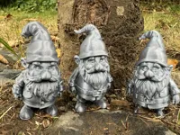 Trio de nains de jardin façon hobbits — photo 1
