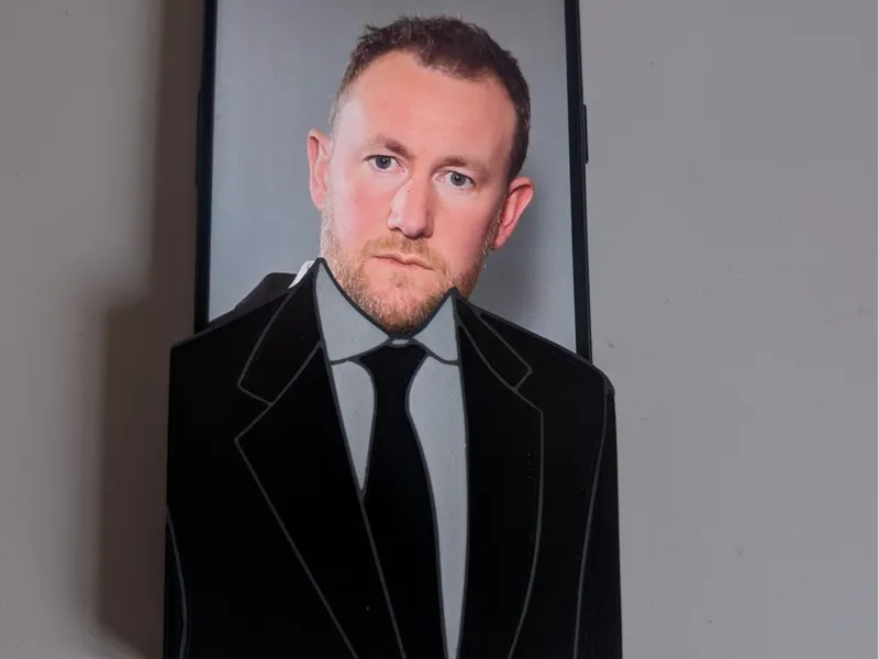 Taskmaster "Smart" phone cover
