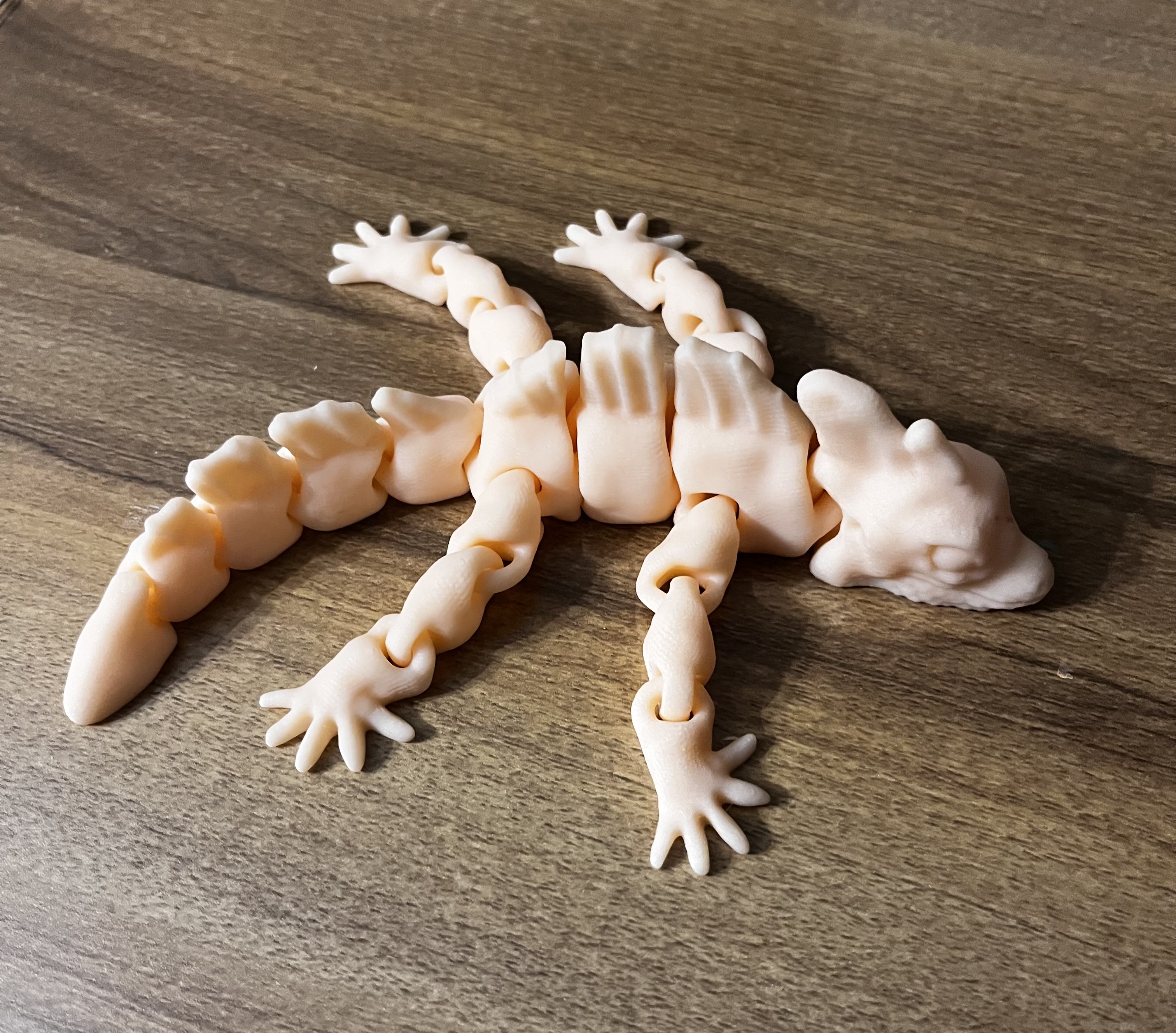 Miniatura 1 do modelo 3D Flexi Plumed Basilisk Lizard