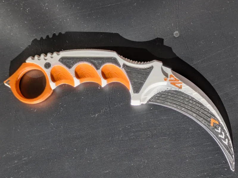 Asiimov Karambit CS2