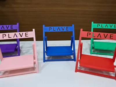 Folding Chair_PLAVE_Logo