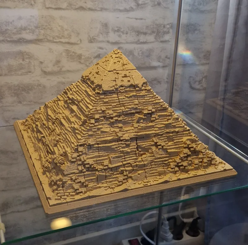 Pyramid Puzzle 238pcs