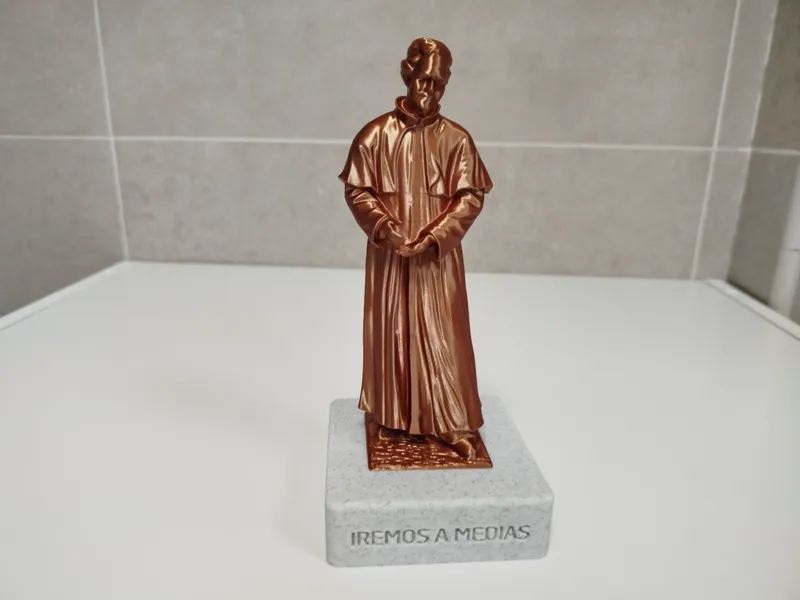 Don Bosco - Réplica estatua