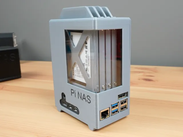Raspberry Pi 5 Four Bay NAS