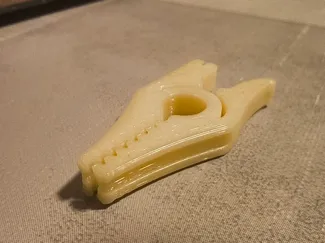 Painter's clip - holding/holding clip with teeth