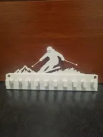 SKI MEDAL HANGER