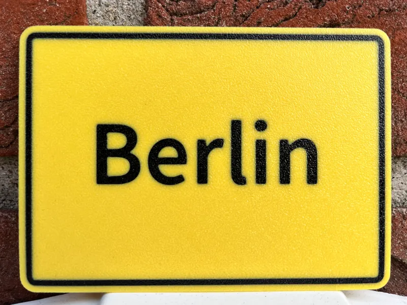 Ortseingangsschild Berlin