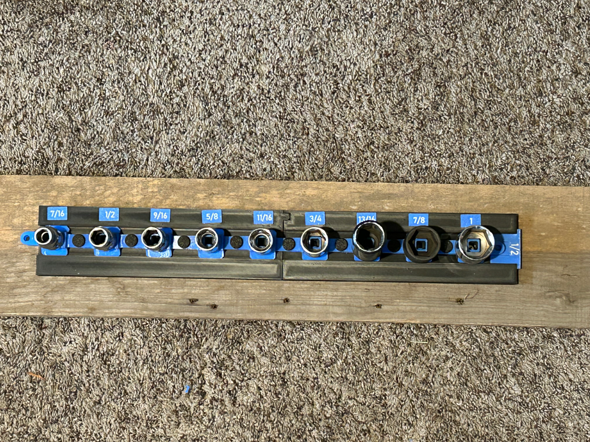 Miniatura 1 do modelo 3D Modular 1/2” Drive SAE Socket Storage