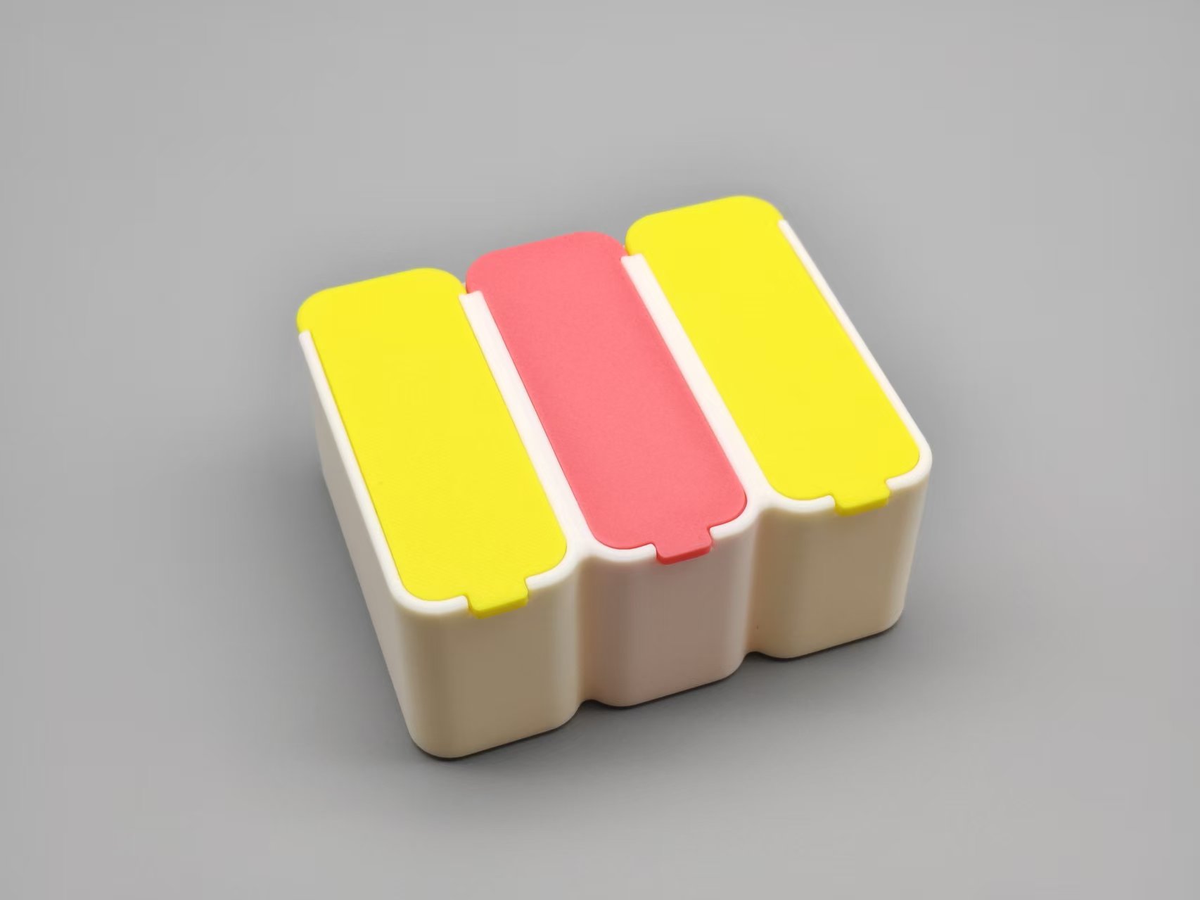 Miniatura 4 do modelo 3D 小物件收纳盒-分隔滑盖卡扣款