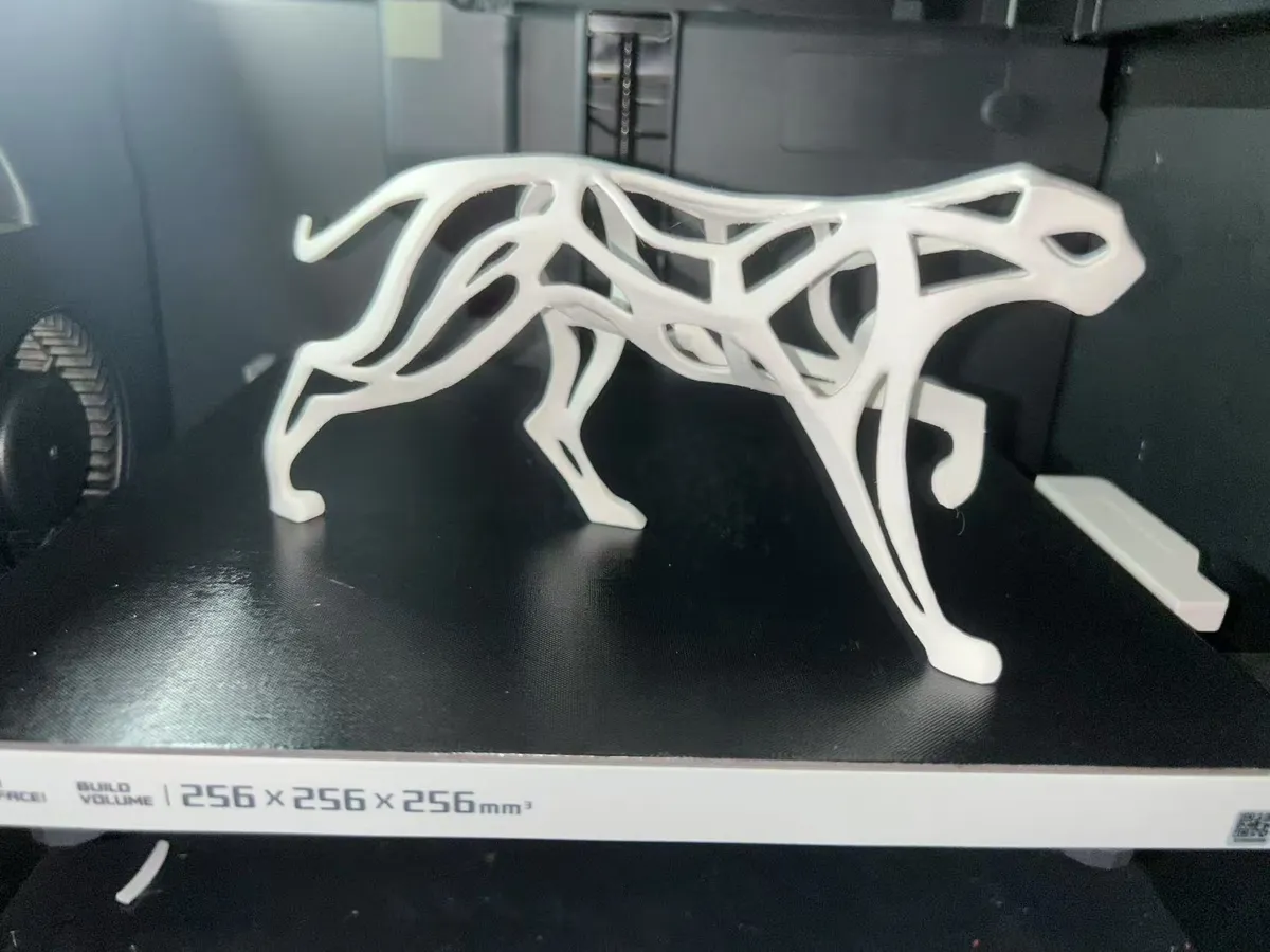 Hollow Cheetah Freestanding Figurine, No Base Needed - Free 3D Print ...