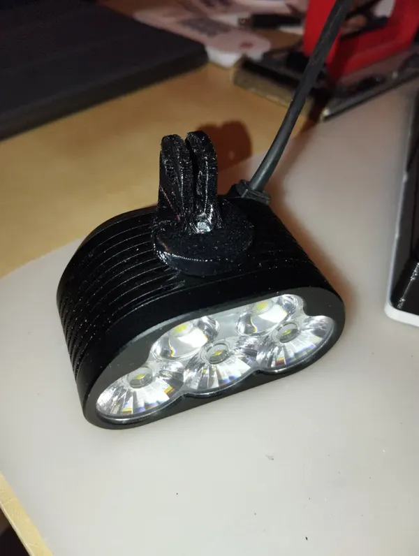 https://makerworld.bblmw.com/makerworld/model/US779178f93e18a5/design/2024-04-21_0ea80c325f9d8.webp