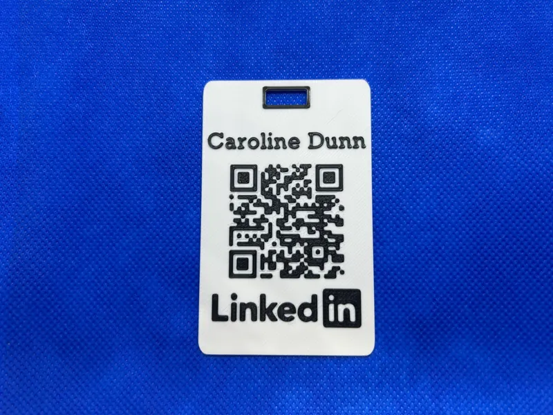 LinkedIn QR Code Tag - Personalized Badge