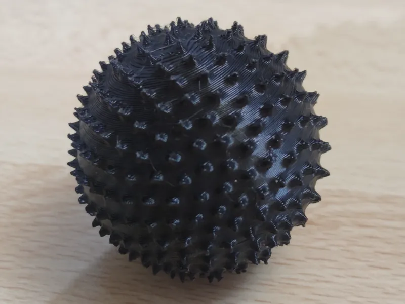 Spiny ball