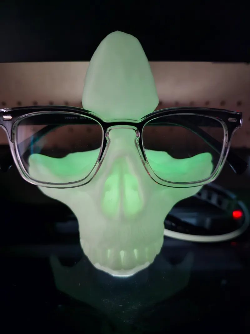 Skull Glasses Holder