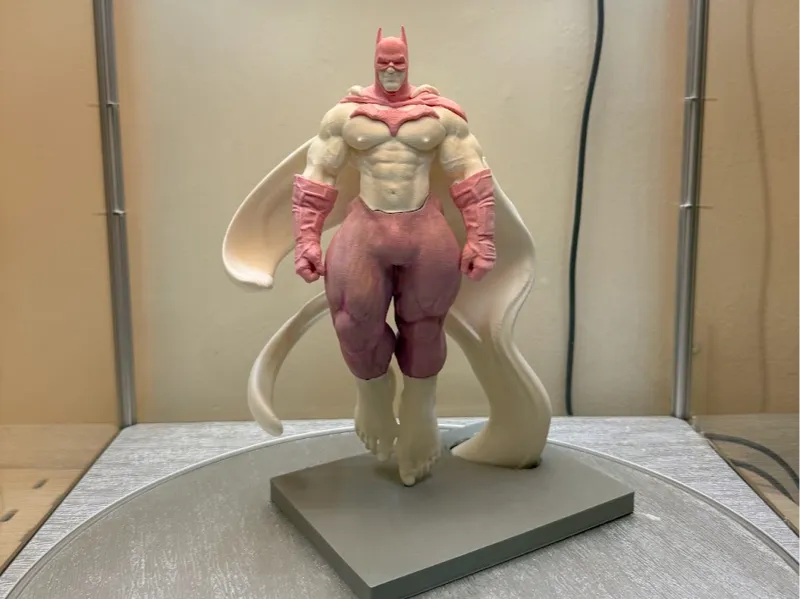 Brute Batman  -  NO AMS Action Figure , pink white