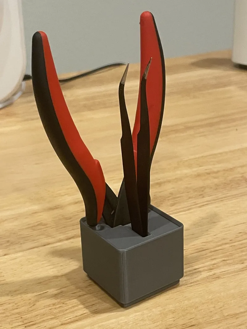 Gridfinity 1x1 Sidecutter and Tweezer Holder