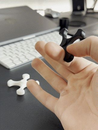 Finger flipping fidget spinner (only 5 grams)
