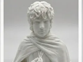 Busto Frodo