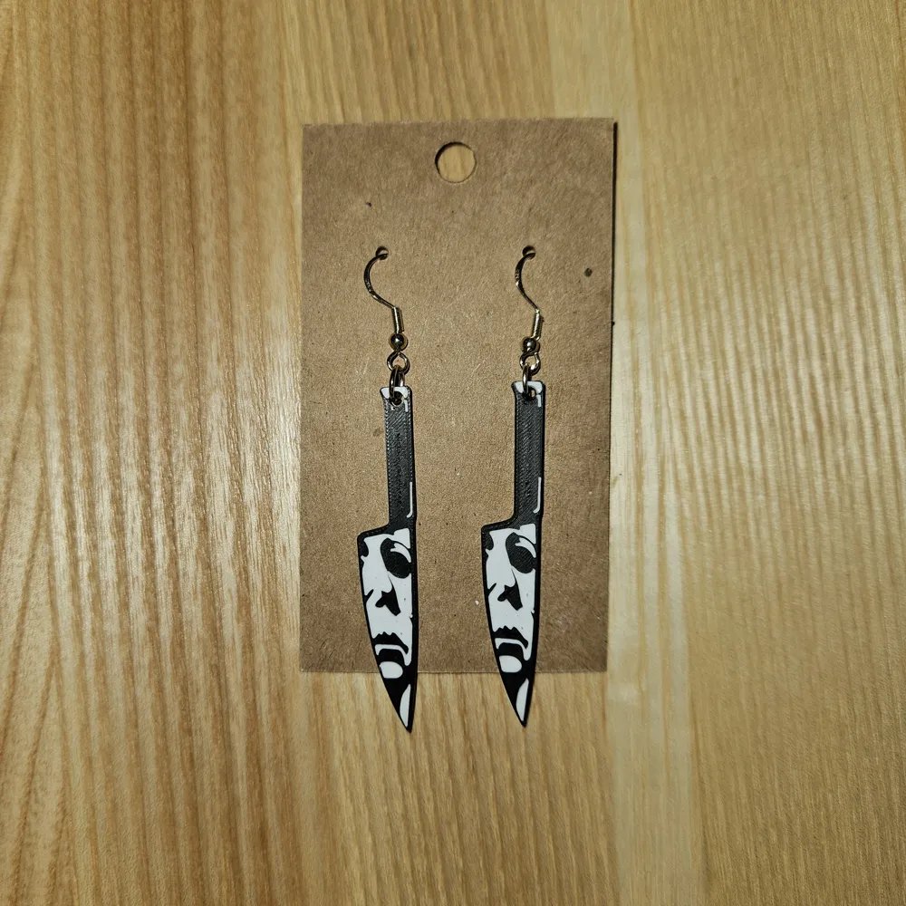 Horror Knives earrings aka assassin knives by SofaMakerWorld: Download ...