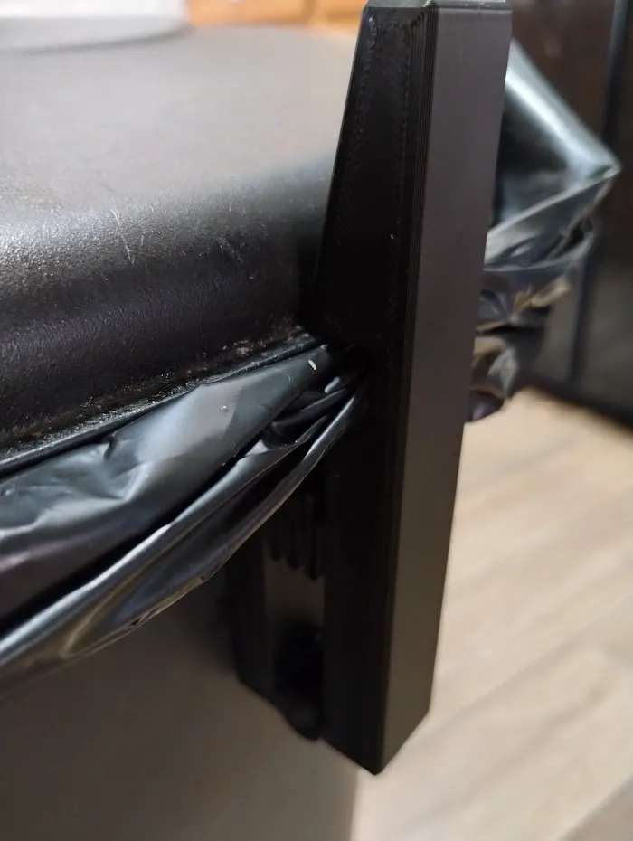 Verrou de sécurité pour poubelle à pédale 13 gal
